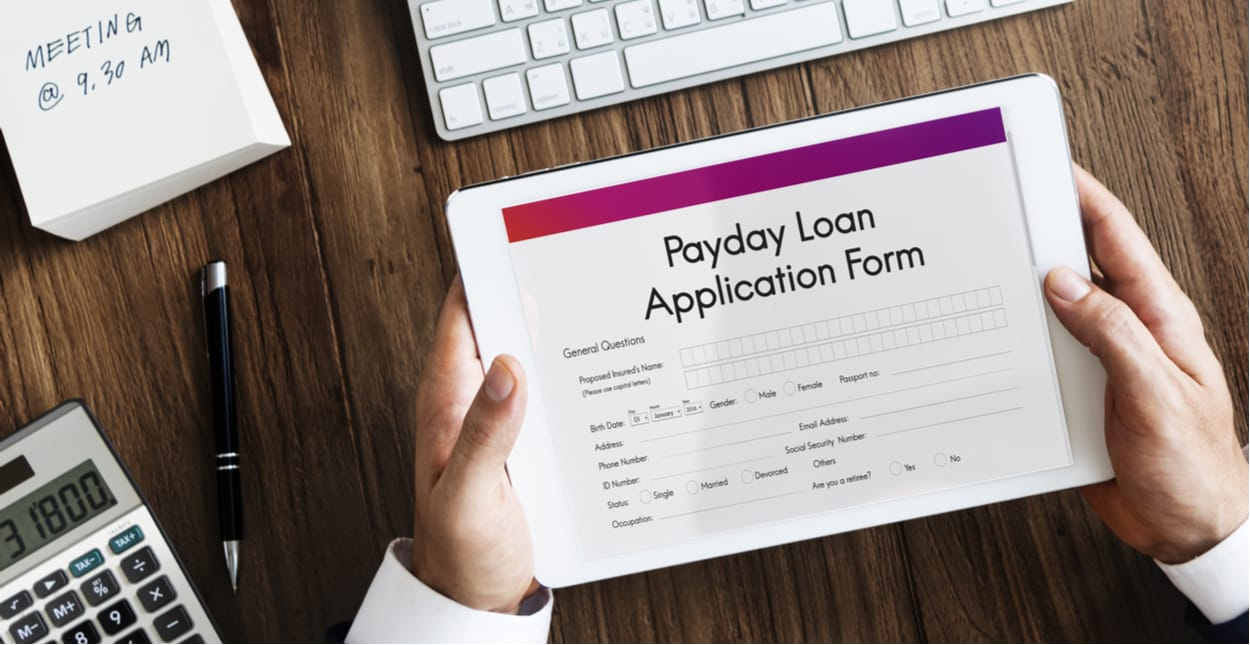 Navigating Financial Emergencies: Understanding Payday Loans in Cathedral City